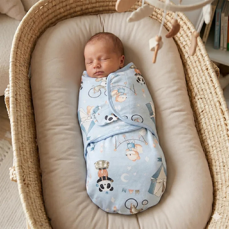 BABY ADJUSTABLE SWADDLE BEAR PRINT BLUE