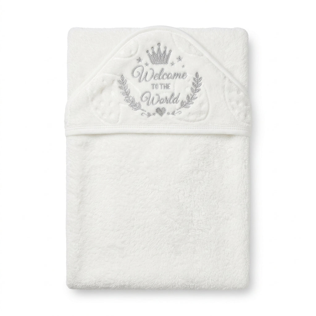 Winter Fur Hooded Wrapping Sheet Welcome To The World White — Complete product view
