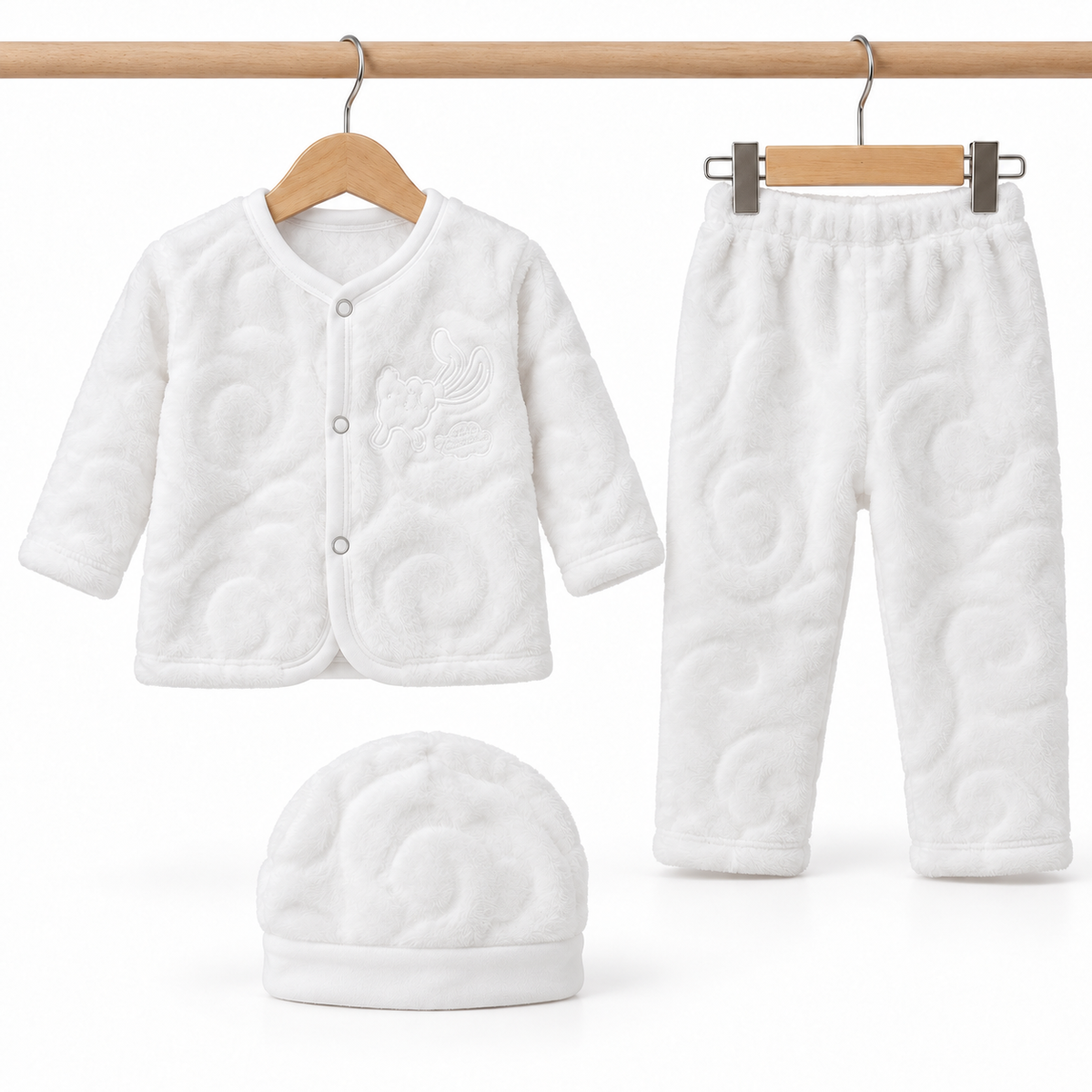 Winter Fur 3 Piece Suit With Cap – Bunny Embroidery White — Embroidery and design close-up