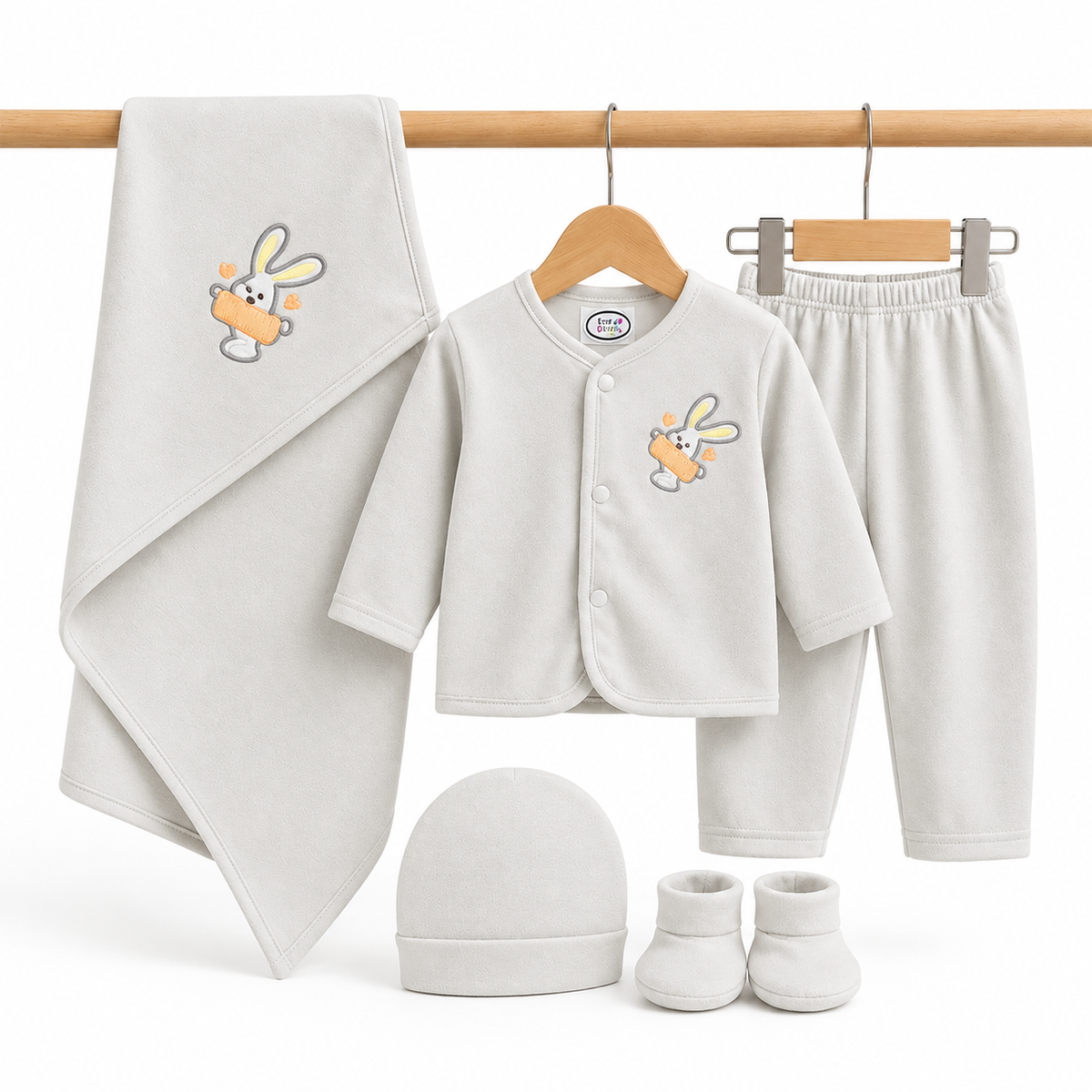 Winter Polar 5 Piece Set – Bunny Embroidery Grey — Complete set