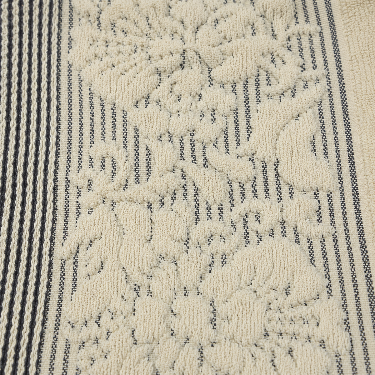 BABY TOWEL LINES PRINTED BROWN