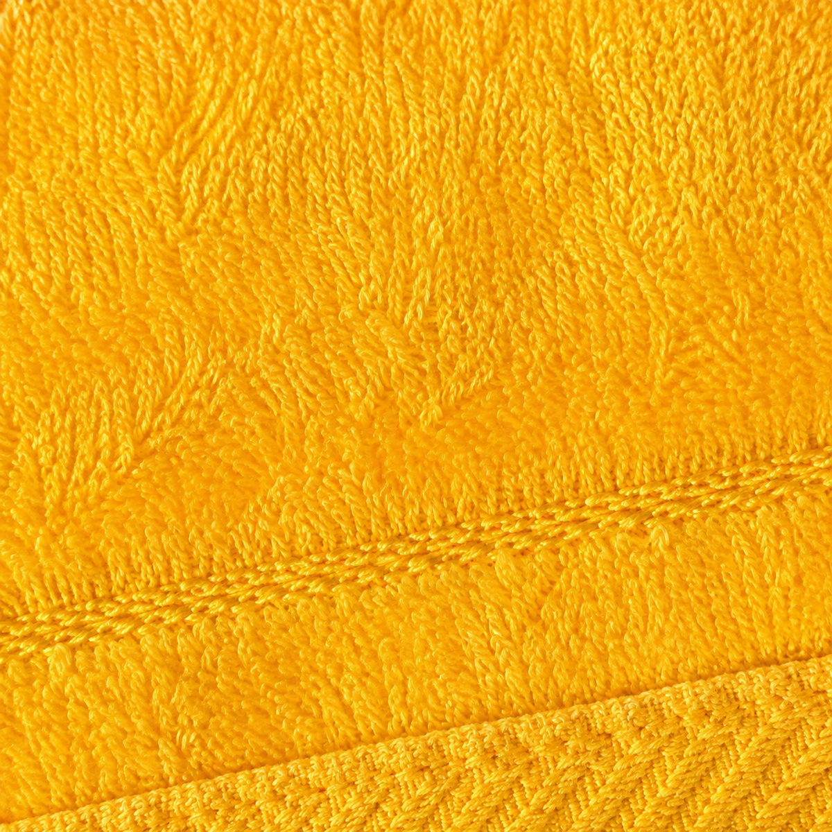 BABY TOWEL LION MUSTARD EMB