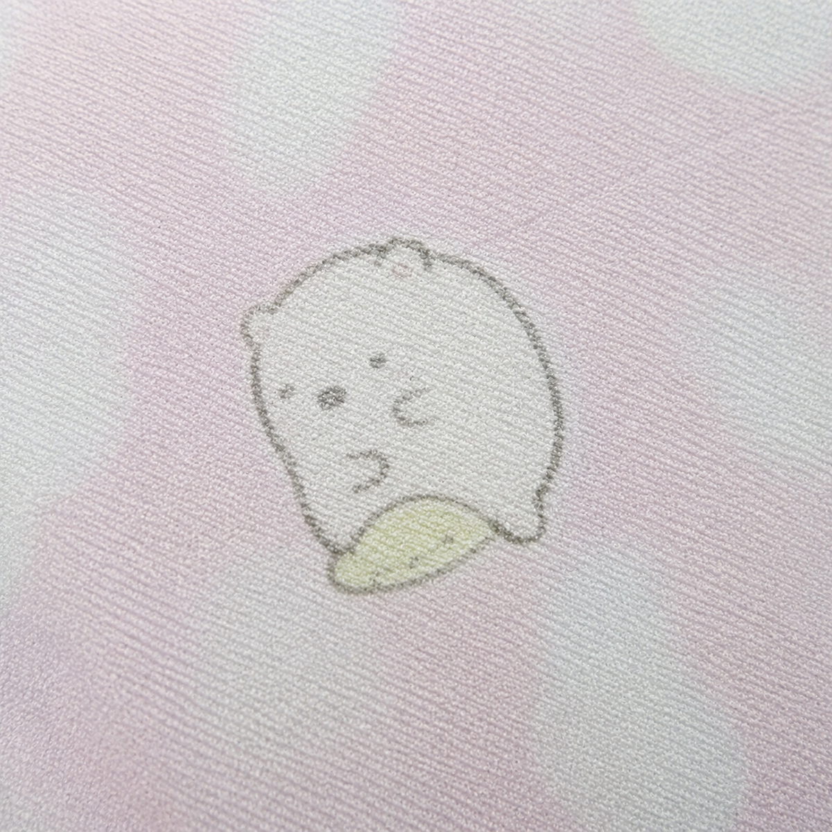 BABY PLASTIC BIB BUTTON DOLPHIN BABY PINK