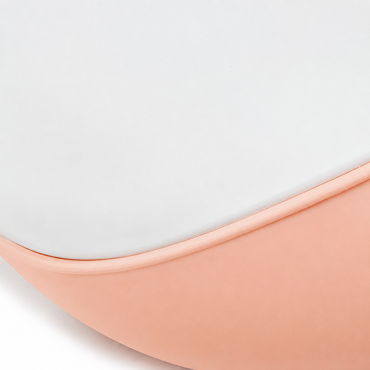BABY SILICONE BIB FRIDAY WHITE