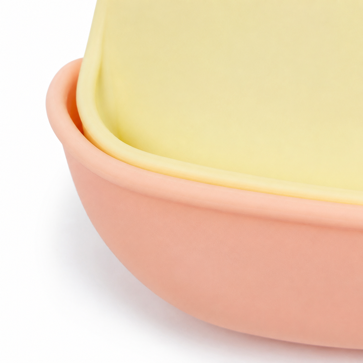 BABY SILICONE BIB TUESDAY YELLOW