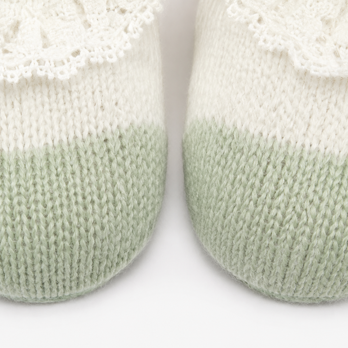 BABY BOOTIES FANCY LIGHT GREEN