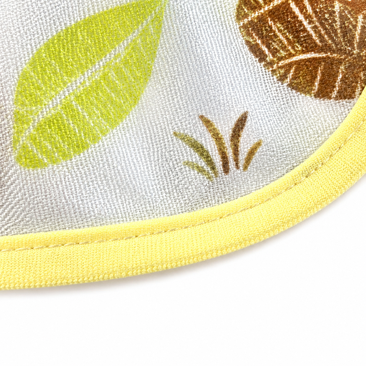 FULL COVERAGE LONG SLEEVE FEEDING BIB FOR BABIES DEER AND LEAVES PRINT
