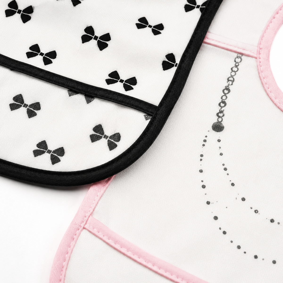 PACK OF 2 WATERPROOF BABY BIBS PEARL NECKLACE & BOW PRINT WITH CRUMB CATCHER POCKET