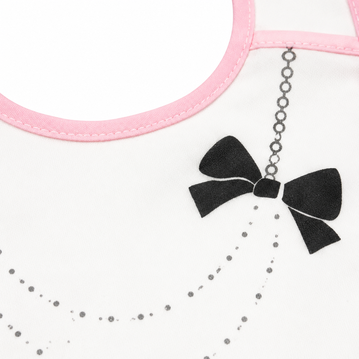 PACK OF 2 WATERPROOF BABY BIBS PEARL NECKLACE & BOW PRINT WITH CRUMB CATCHER POCKET