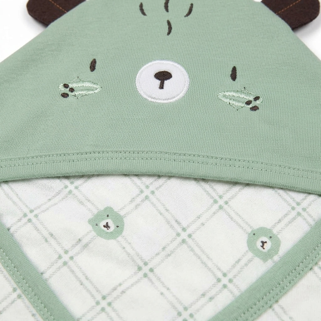 BABY WRAPPING SHEET MUSTARD BEAR GREEN