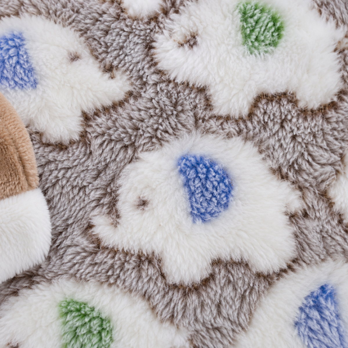 NEWBORN BABY 10 PCS ELEPHANT EMB PREMIUM GIFT BOX SET – BROWN & WHITE