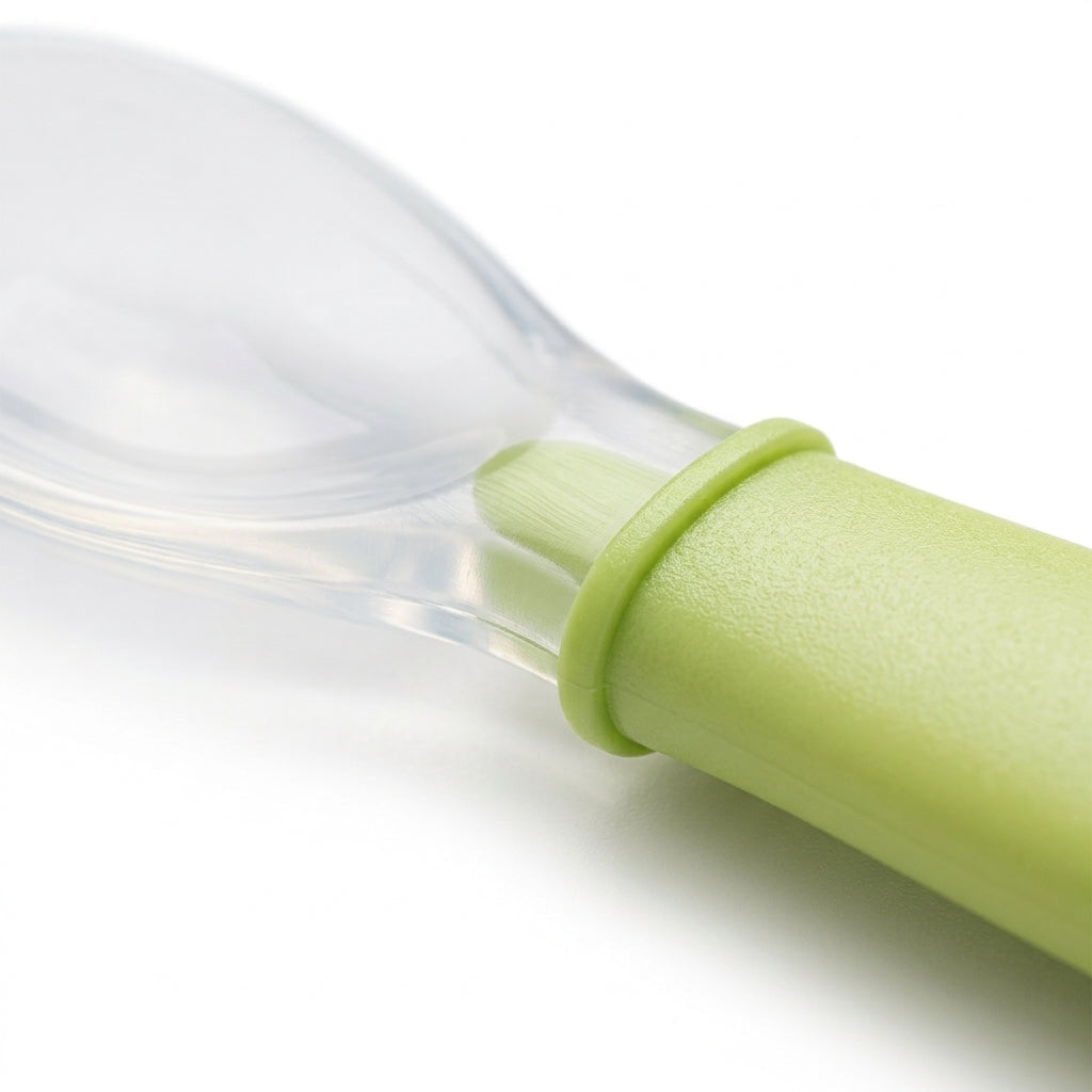 BABY SILICONE SPOON GREEN