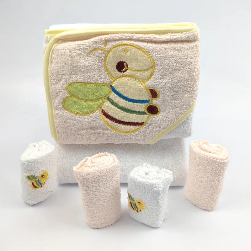 BABY BATH TOWEL+4PCS FACETOWEL BEE BABY PINK - image 2