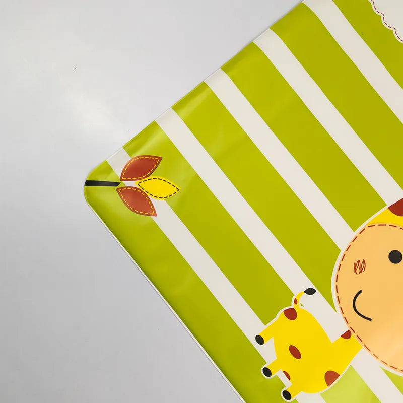 BABY BIB & MAT SET CUTE GIRAFFE PRINT GREEN (BPA FREE) NON TOXIC WATERPROOF