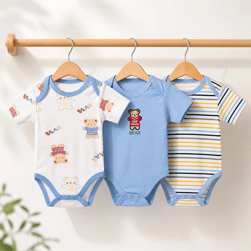 Light blue half-sleeve cotton baby bodysuits with bear print, pack of 3