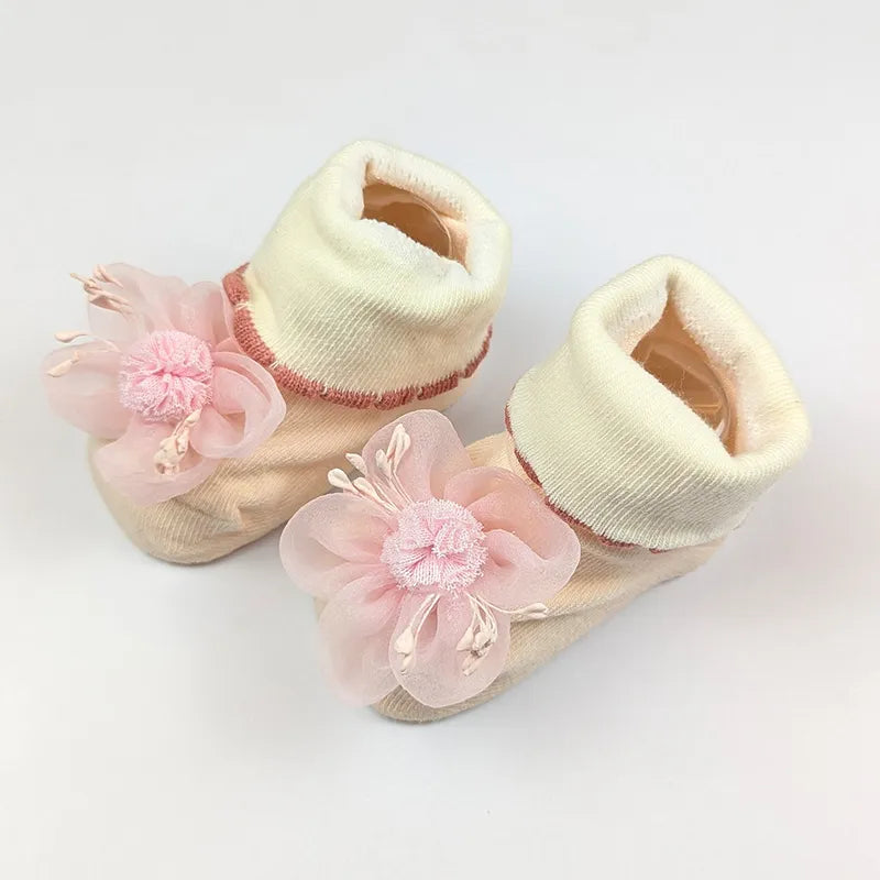 BABY BOOTIES FANCY BABY PINK