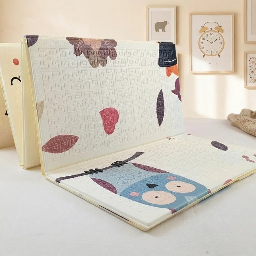 Infant Folding Floor Gym Mat Growth Chart Design with Owl & Cool Tiger (Large)