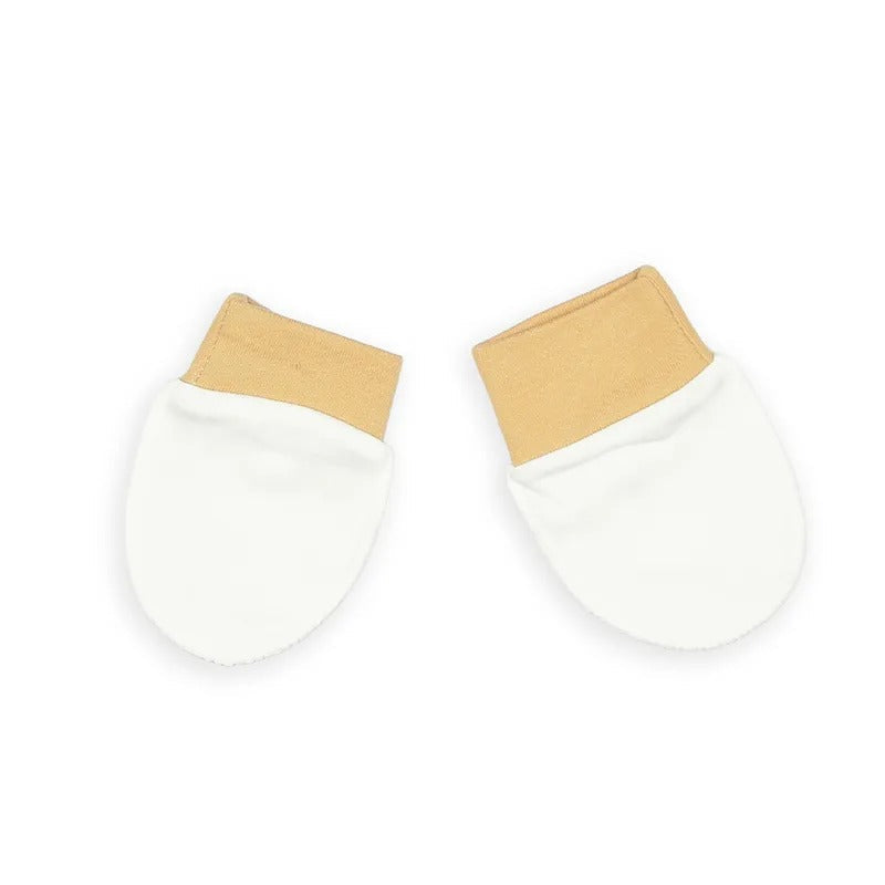 Newborn Starter Set 10-Piece, Brown Button Bear – additional product view 6 of 10