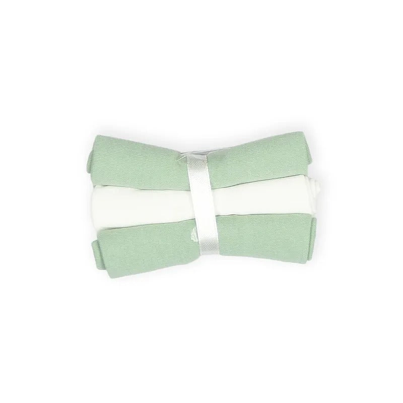 Newborn Starter Set 10-Piece, Green Joker Print – additional product view 7 of 10