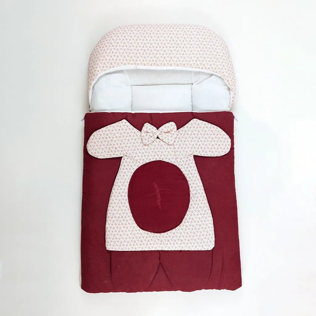 Baby Carry Nest, Red T-Shirt Appliqué – Kidzo