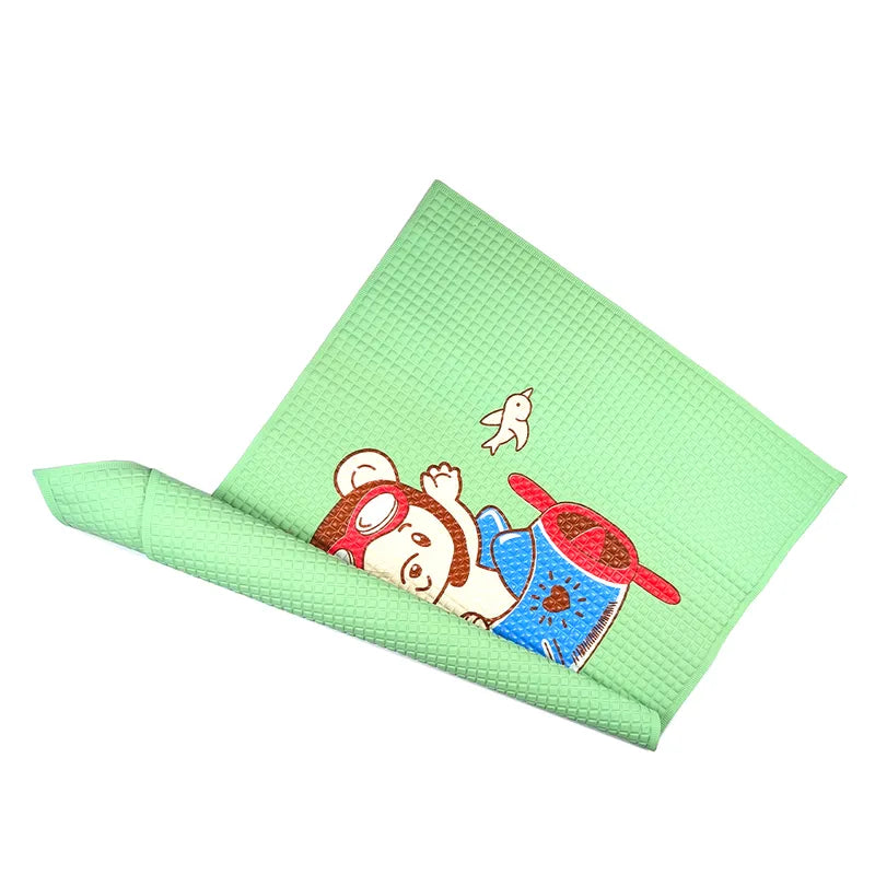 PREMIUM BABY COT SHEET AIR FILLED NATURAL RUBBER, BEAR PRINT (60X90cm)